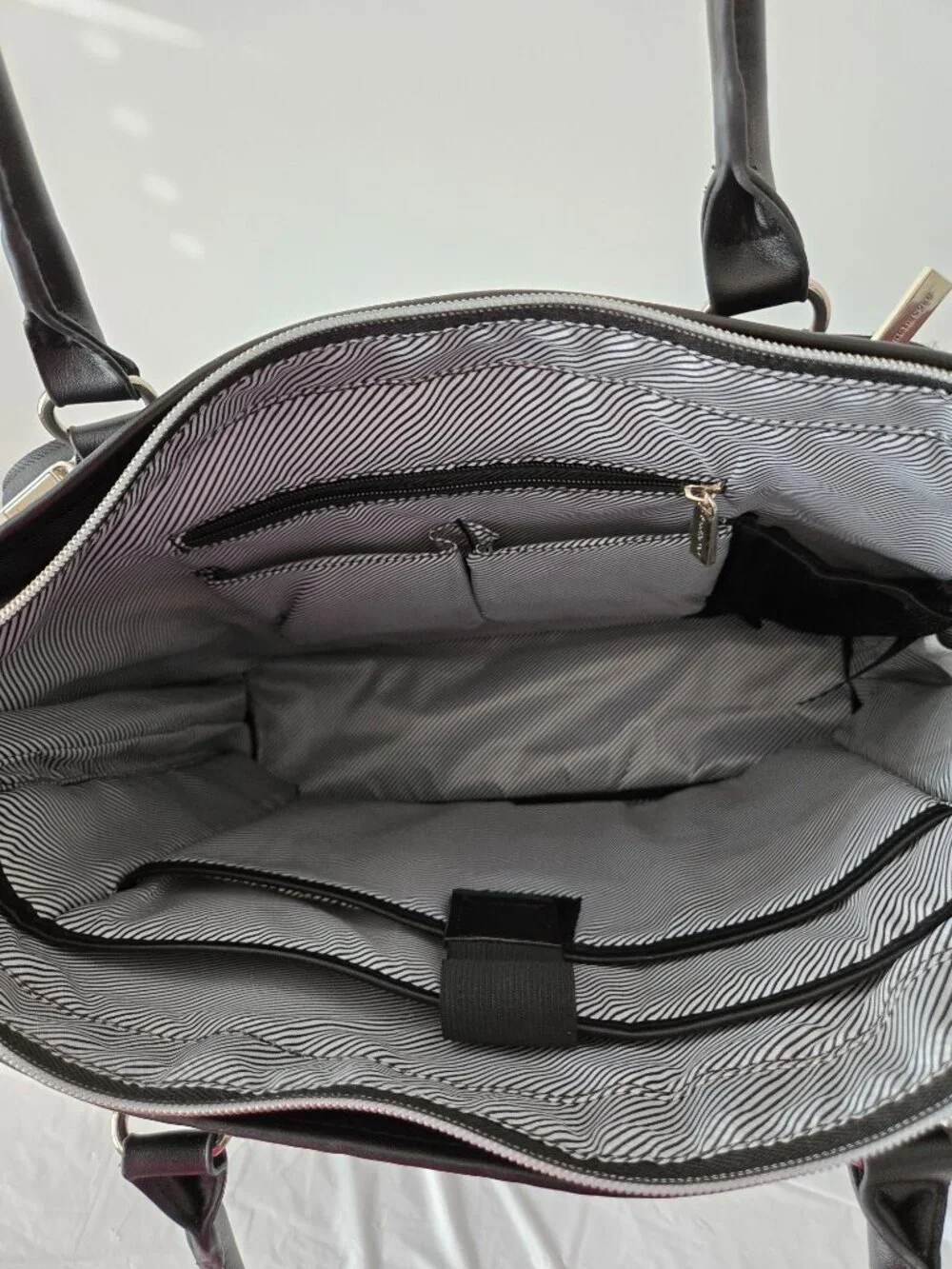 Reaction Kenneth Cole Black Laptop Bag Work Tote Briefcase Shoulder Strap Unisex